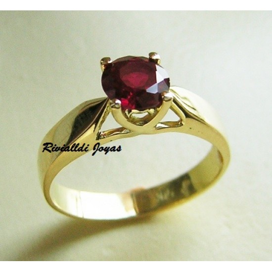 Anillo con rubi "Rudys"