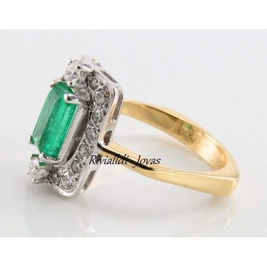 Anillo con esmeralda "Emiliana" Anillo con esmeralda "Emiliana"