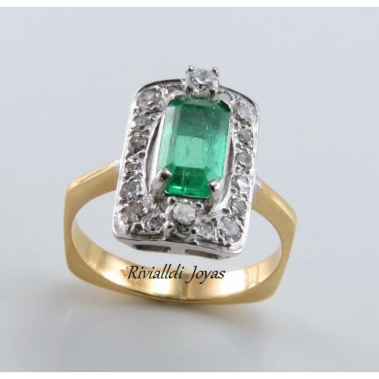 Anillo con esmeralda "Emiliana" Anillo con esmeralda "Emiliana"